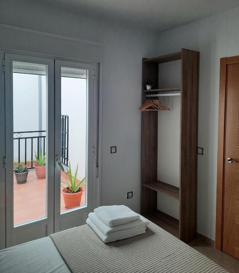 Apartamentos Clavero 10 Plasence Extérieur photo